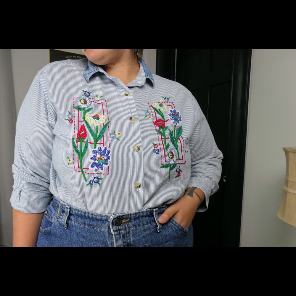plus size 20 vintage striped embroidered button-up